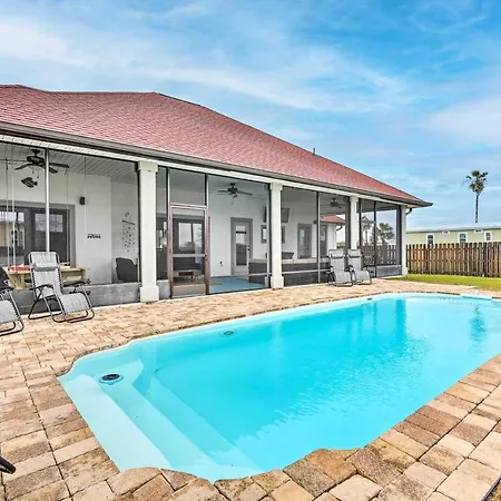 Mexico Beach Retreat With Grill And Private Pool!